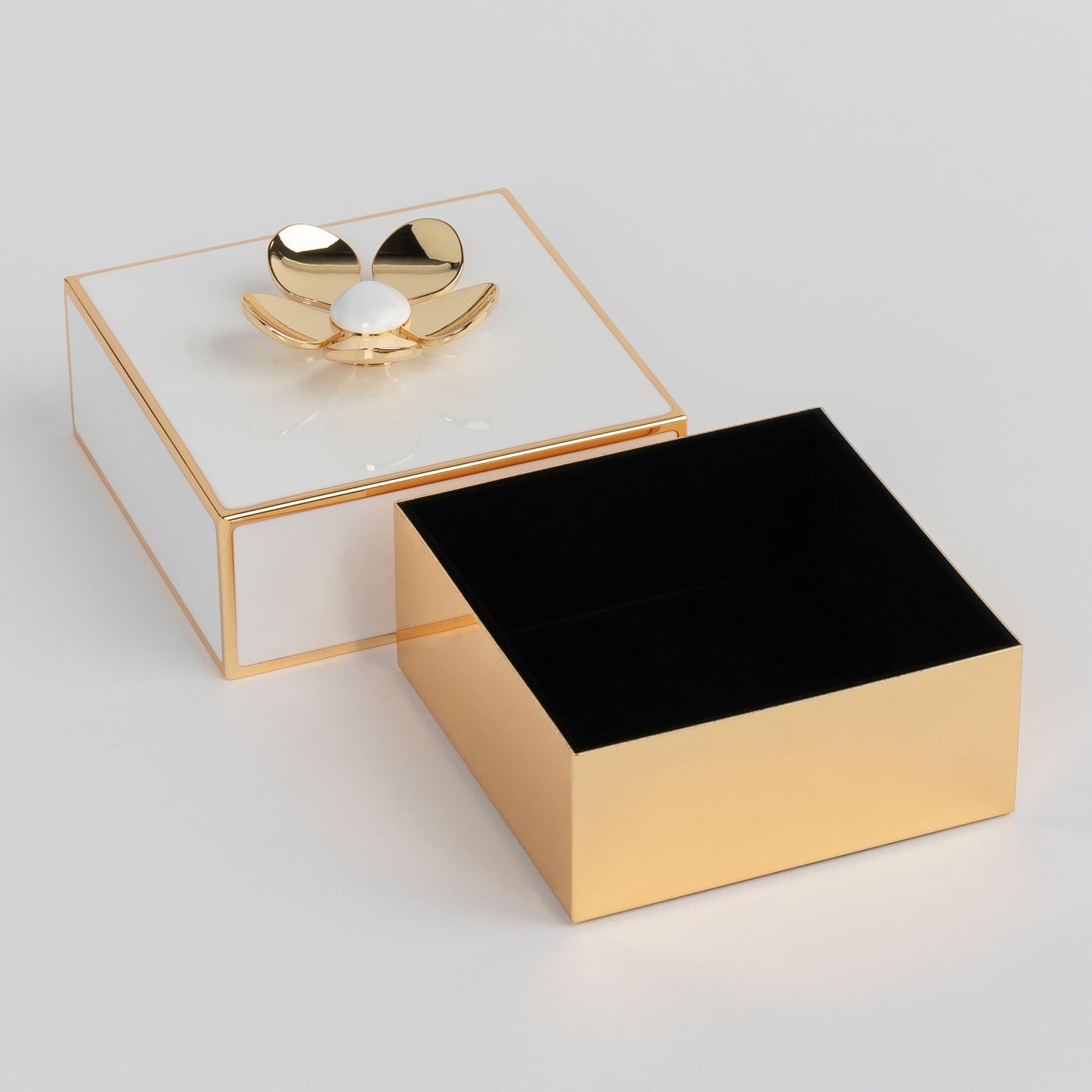 Make it Pop Floral Jewelry Box by Kate Spade - White and Gold